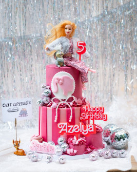 Barbie Torte