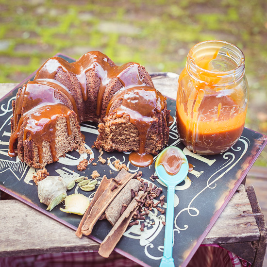 Mehr über den Artikel erfahren Chai Spiced Cake