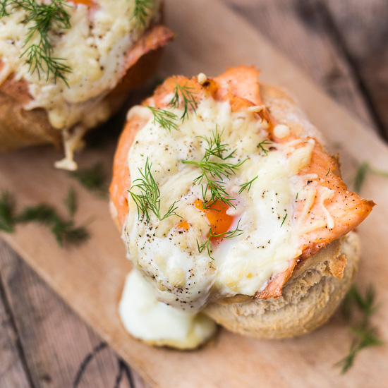 Mehr über den Artikel erfahren English Breakfast in a Breadbowl