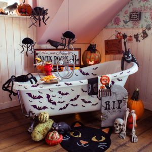 Mehr über den Artikel erfahren Halloween Badezimmer