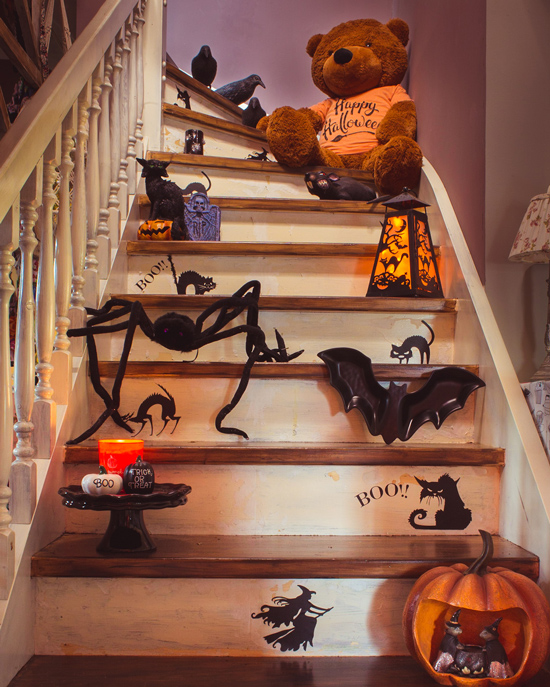 Mehr über den Artikel erfahren Halloween Treppe