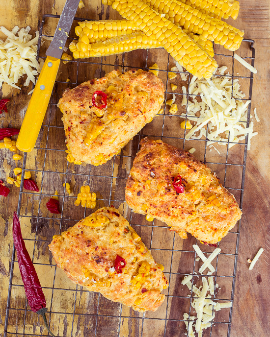 Diese Mais Käse Jalapeño Scones eignen sich super zum Neutralisieren von was süßem