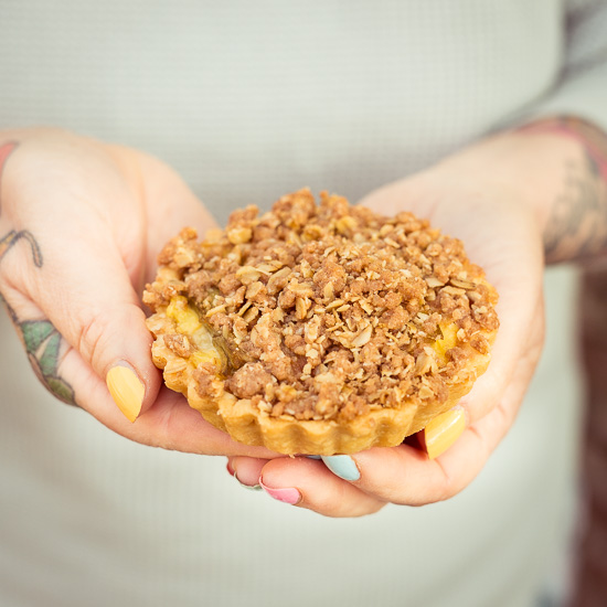 Ich sag mal diese Rahabarber Tarts sind genau eine Portion :-)