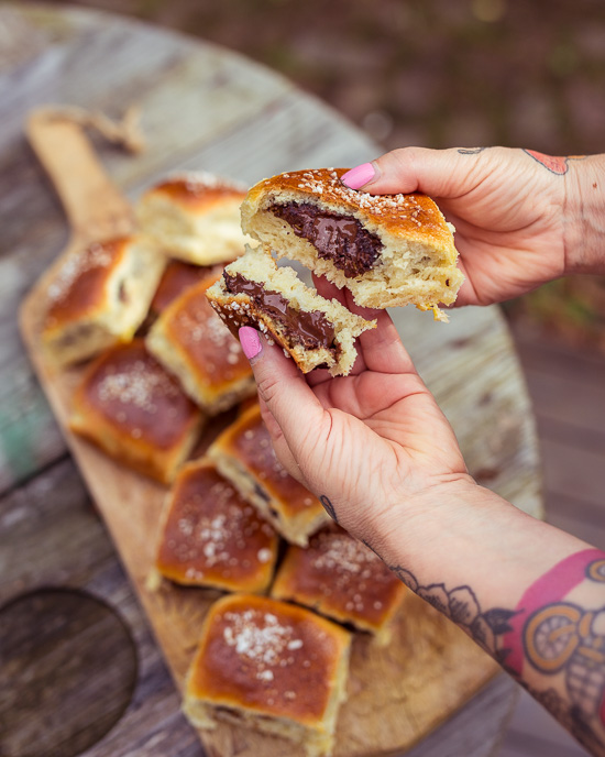Mehr über den Artikel erfahren Warme Schokobroetchen
