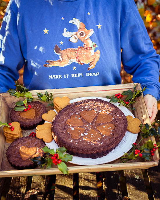 Der Chocolate Pie aus Backen mit Love mit Lebkuchenherzen