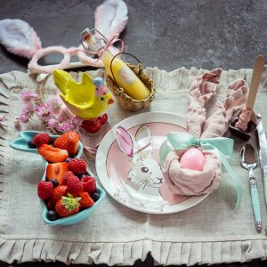 Mehr über den Artikel erfahren Oster Tisch Deko Probe