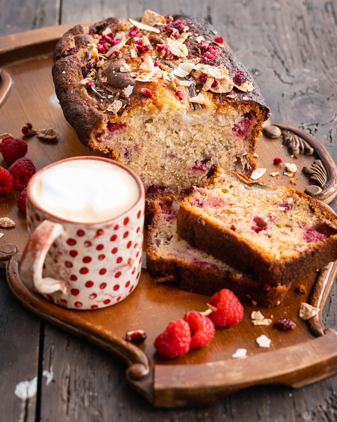 Mehr über den Artikel erfahren Kokos Himbeer Bananenbrot