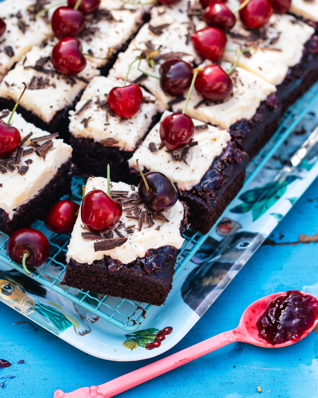 Mehr über den Artikel erfahren Schwarzwälder Kirschkuchen