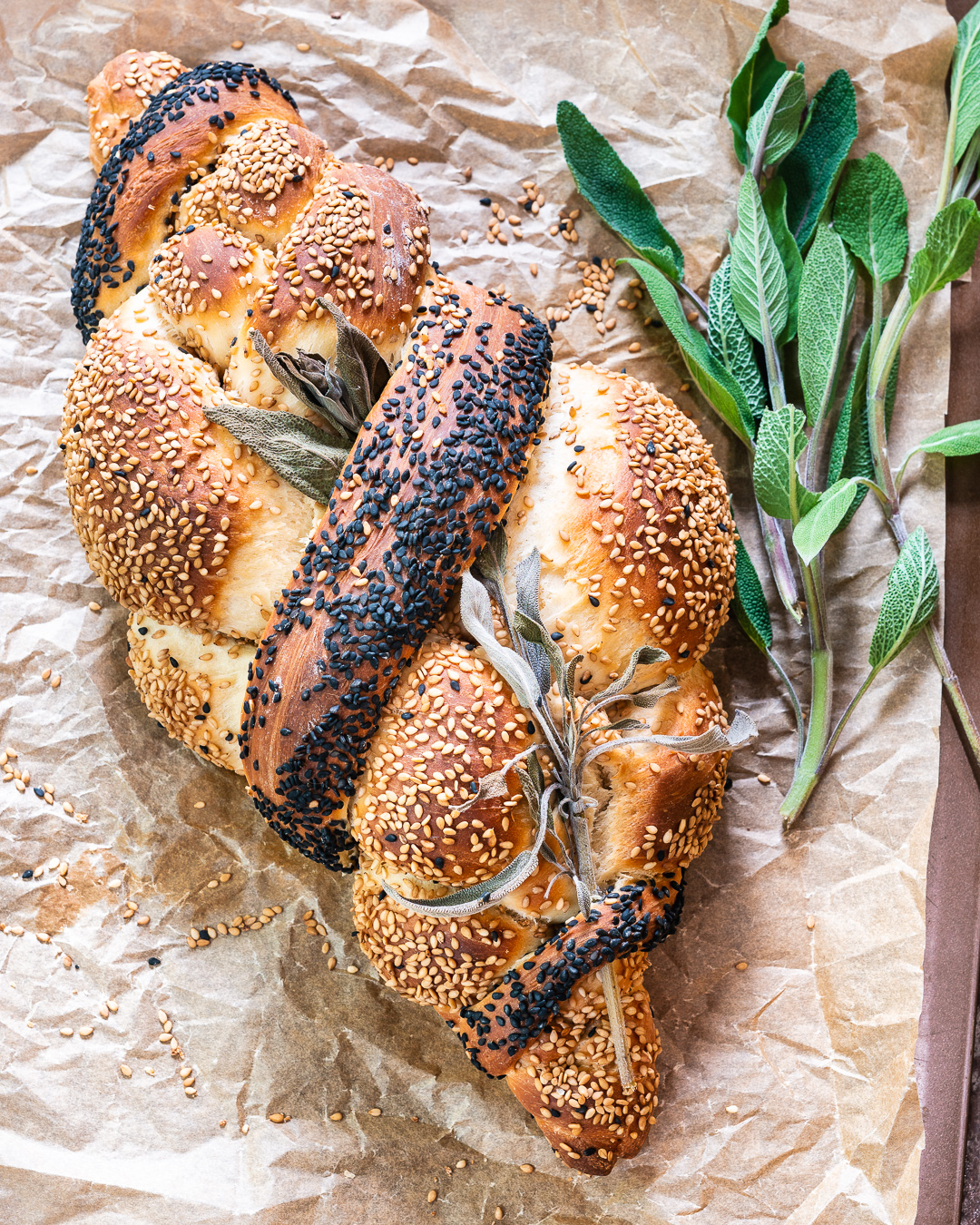 Mehr über den Artikel erfahren Freitags 3 Mal Challah Brot