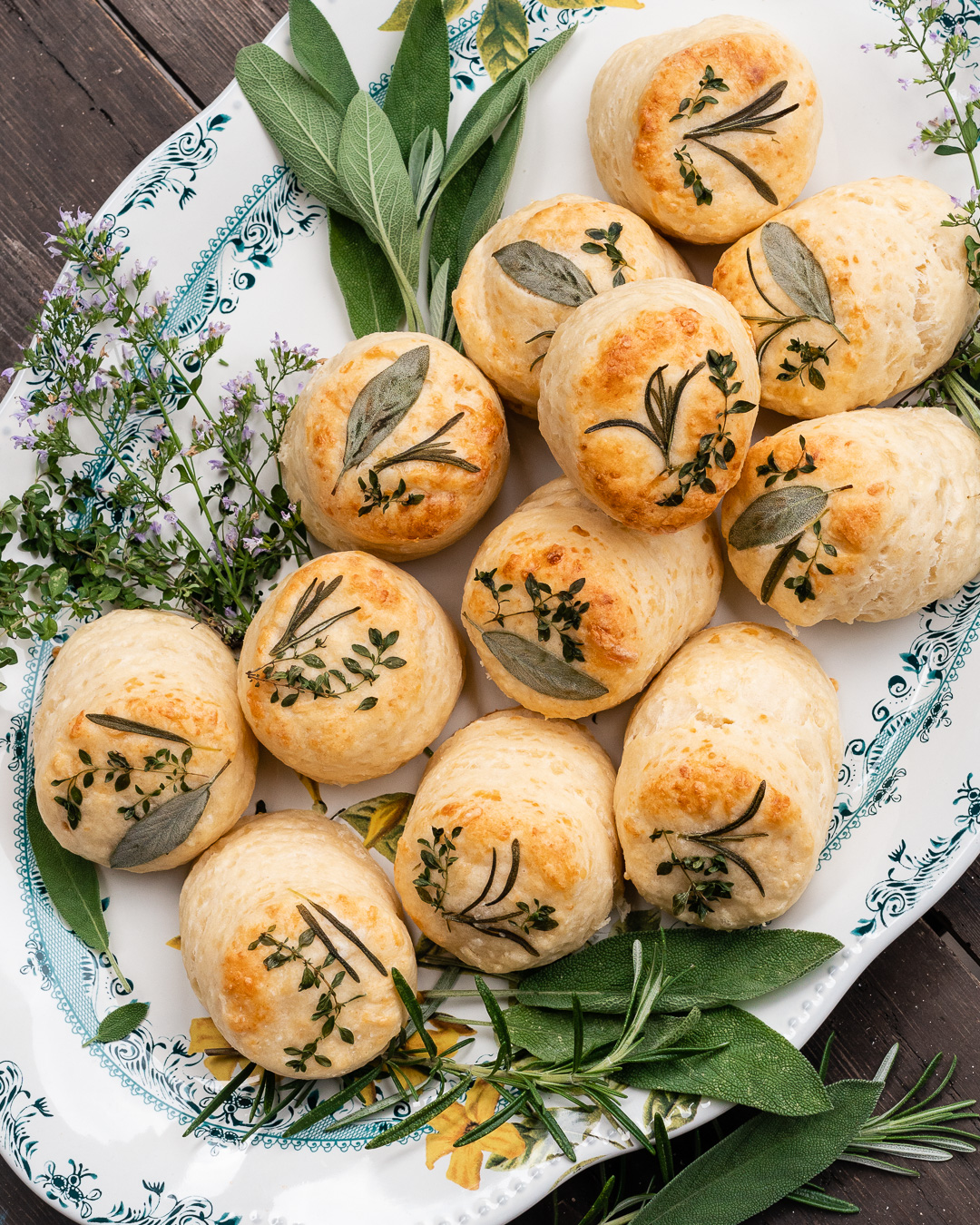 Mehr über den Artikel erfahren Käsescones