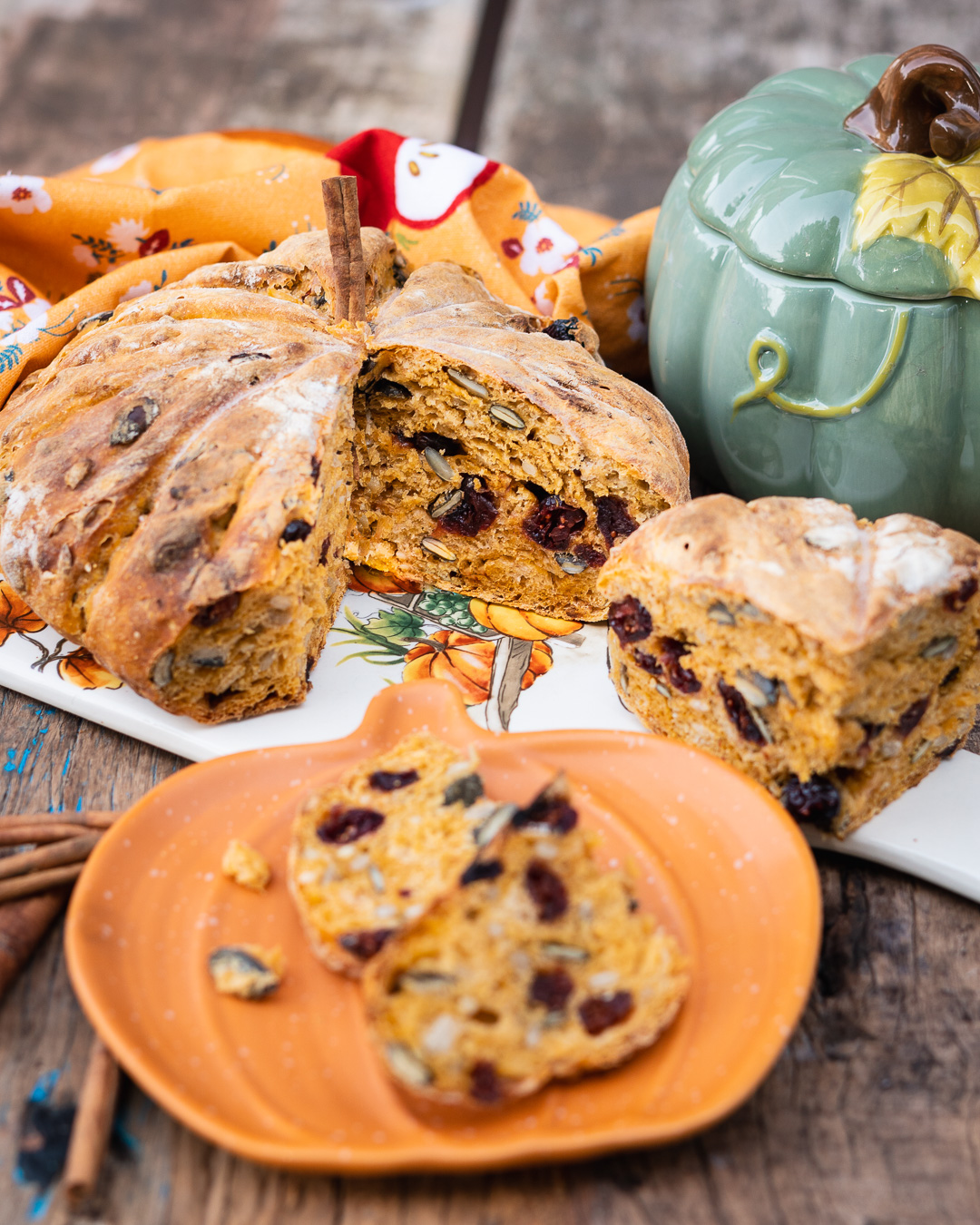 Mehr über den Artikel erfahren Kürbisbrot