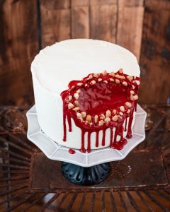 Mehr über den Artikel erfahren Halloween Gebiss Kuchen
