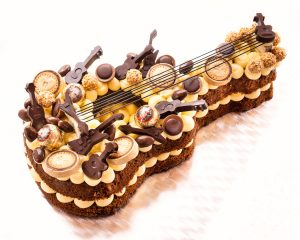 Mehr über den Artikel erfahren Gitarrenkuchen