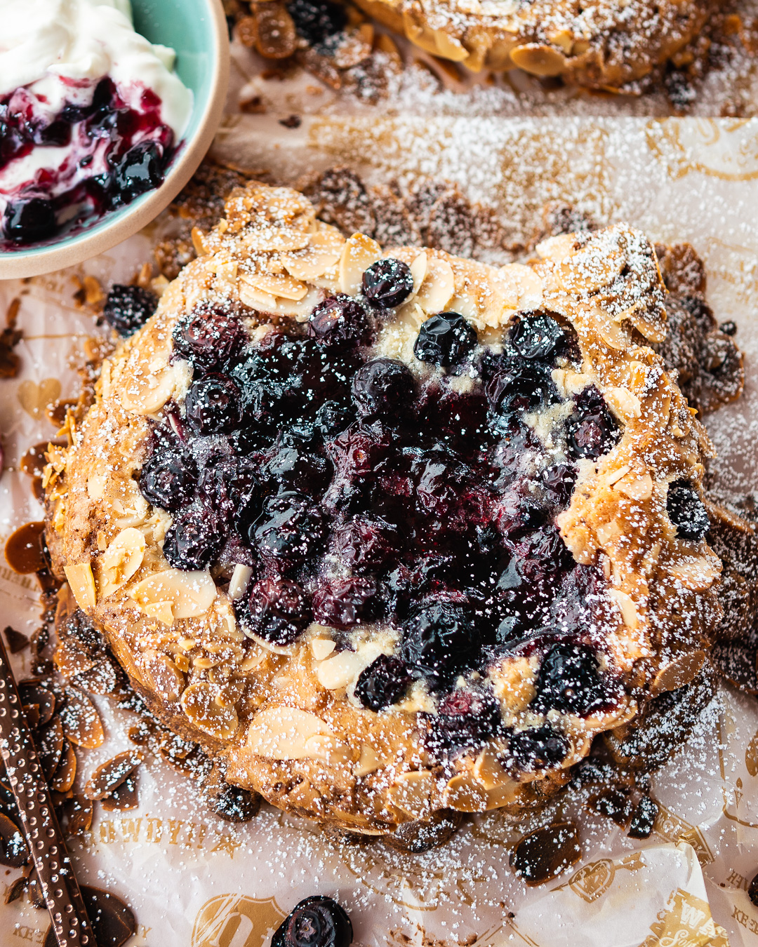 Mehr über den Artikel erfahren Katzenbrot Bostock