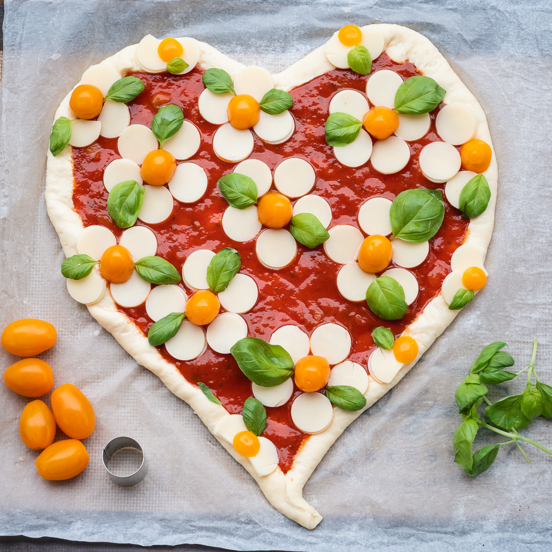 Mehr über den Artikel erfahren Herzpizza