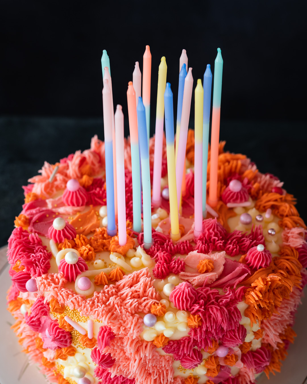 Mehr über den Artikel erfahren Karottenkuchen mit Buttercreme