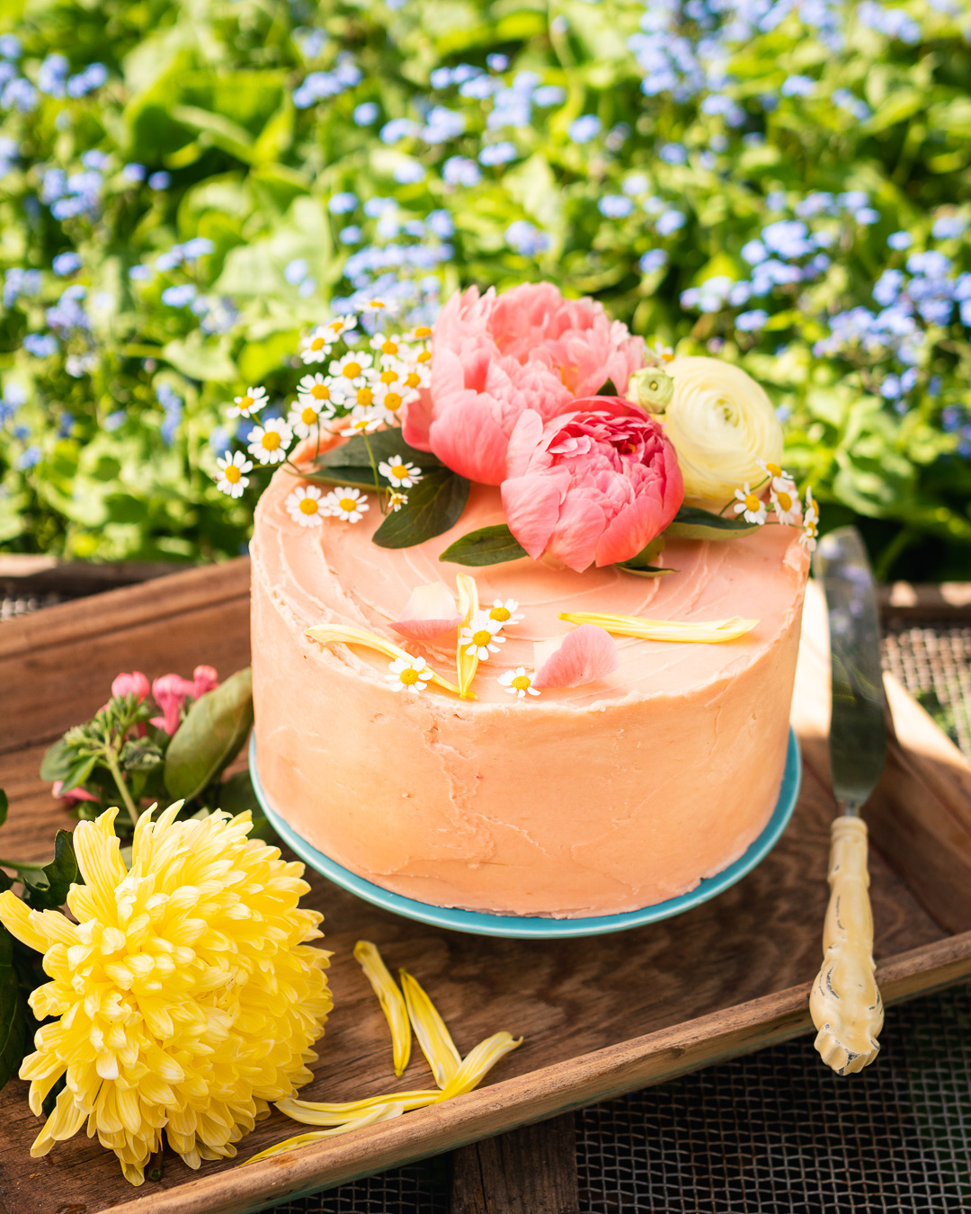 Mehr über den Artikel erfahren Rhabarberbuttercreme Torte