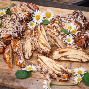 Mehr über den Artikel erfahren Nusszopf