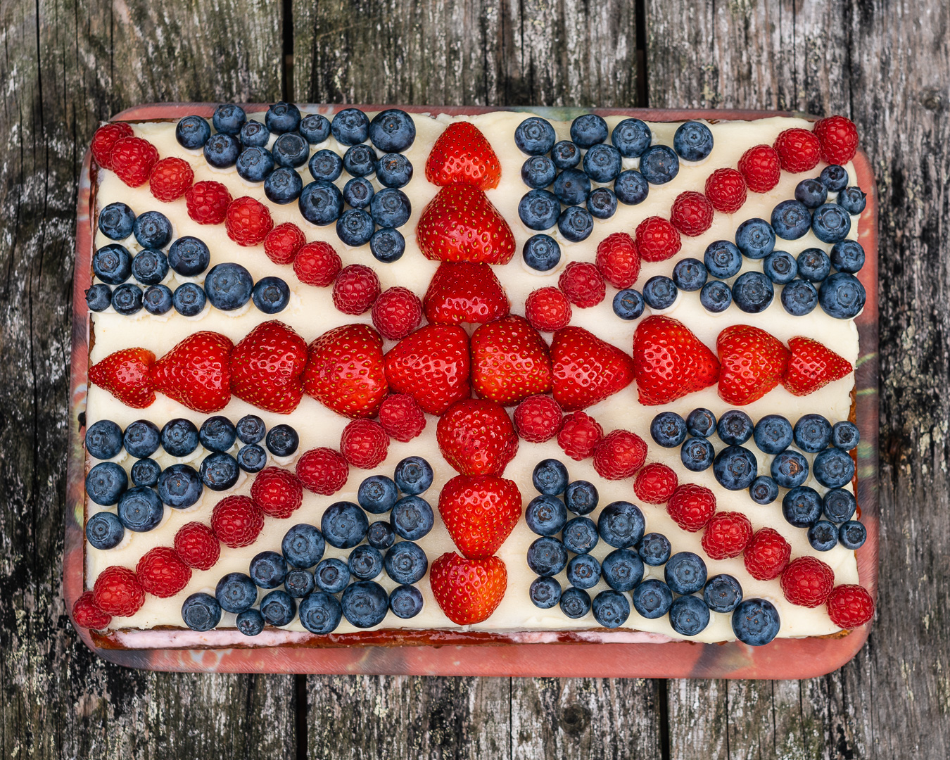 Mehr über den Artikel erfahren Platinum Jubilee Victoria Sponge