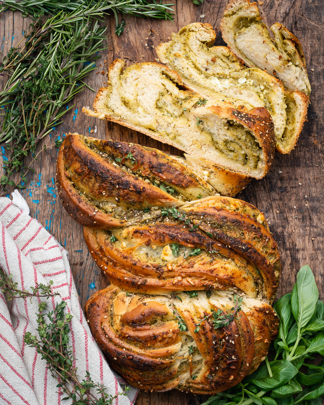 Mehr über den Artikel erfahren Pesto Brot