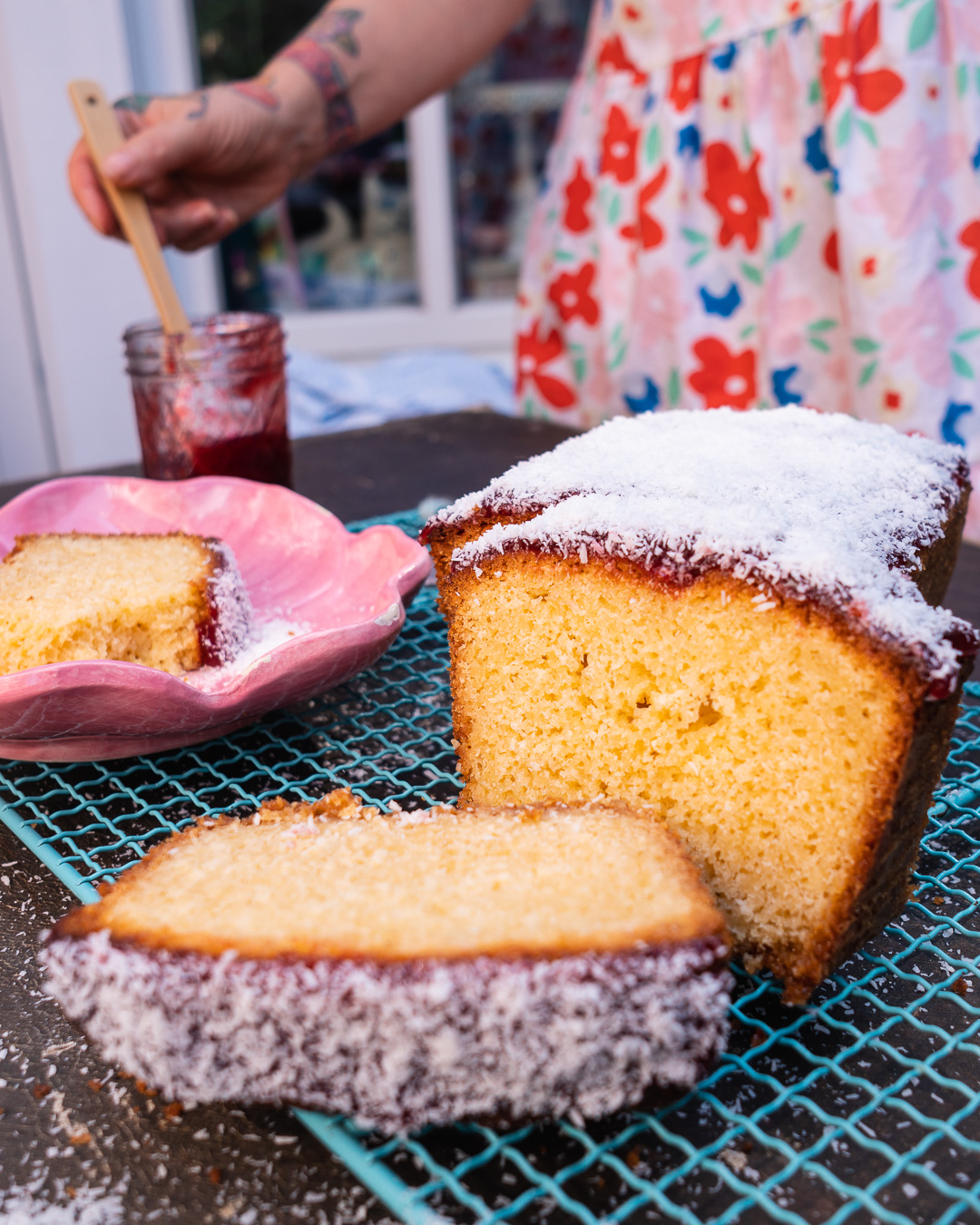 Mehr über den Artikel erfahren Kokos Victoria Sponge Cake