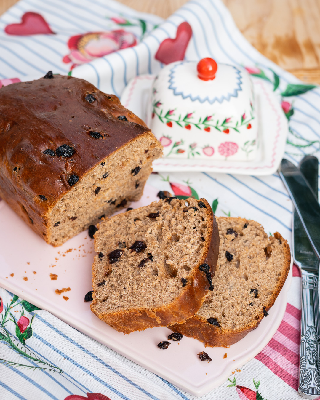 Mehr über den Artikel erfahren Zimt Rosinen Brot
