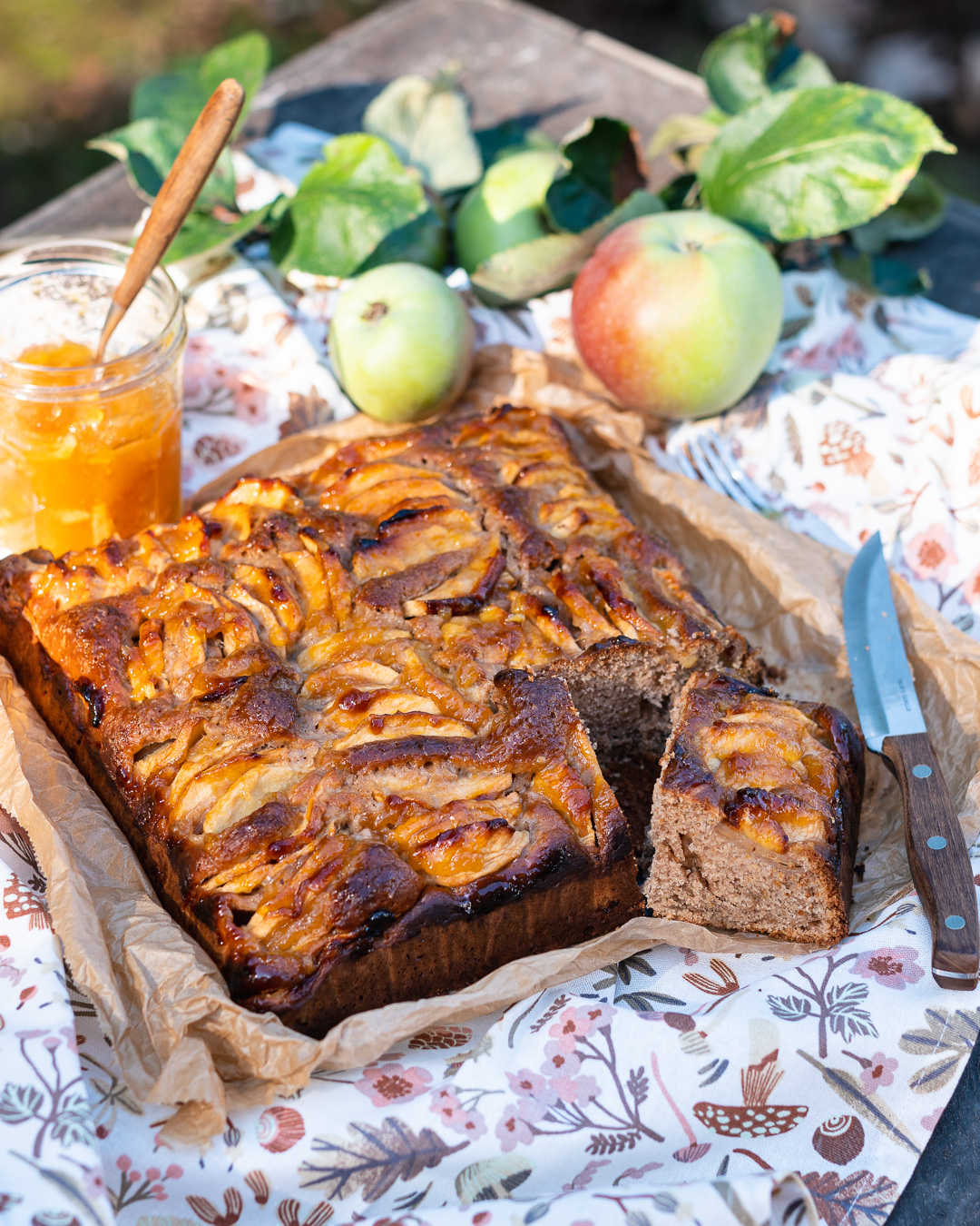 Mehr über den Artikel erfahren Schneller Apfelkuchen mit Ricotta