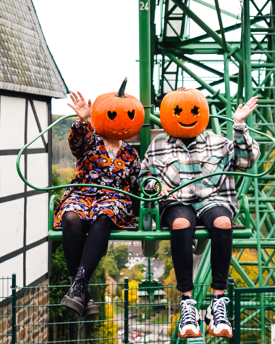 Mehr über den Artikel erfahren Halloween in der Seilbahn von Schloss Burg