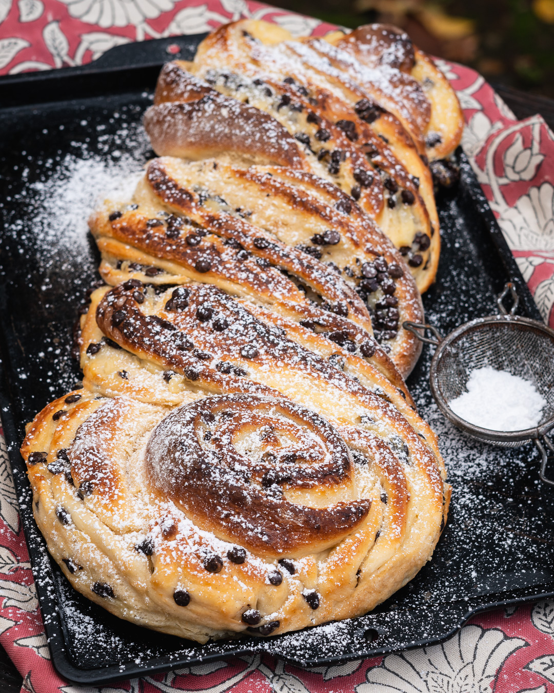 Mehr über den Artikel erfahren Vanille Schoko Zopf