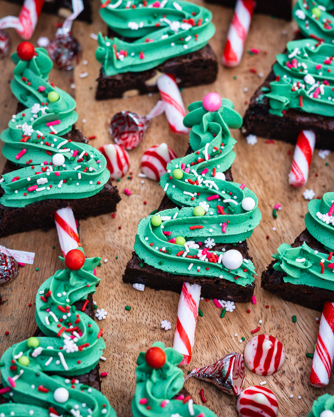 Mehr über den Artikel erfahren Brownie Tannenbäume