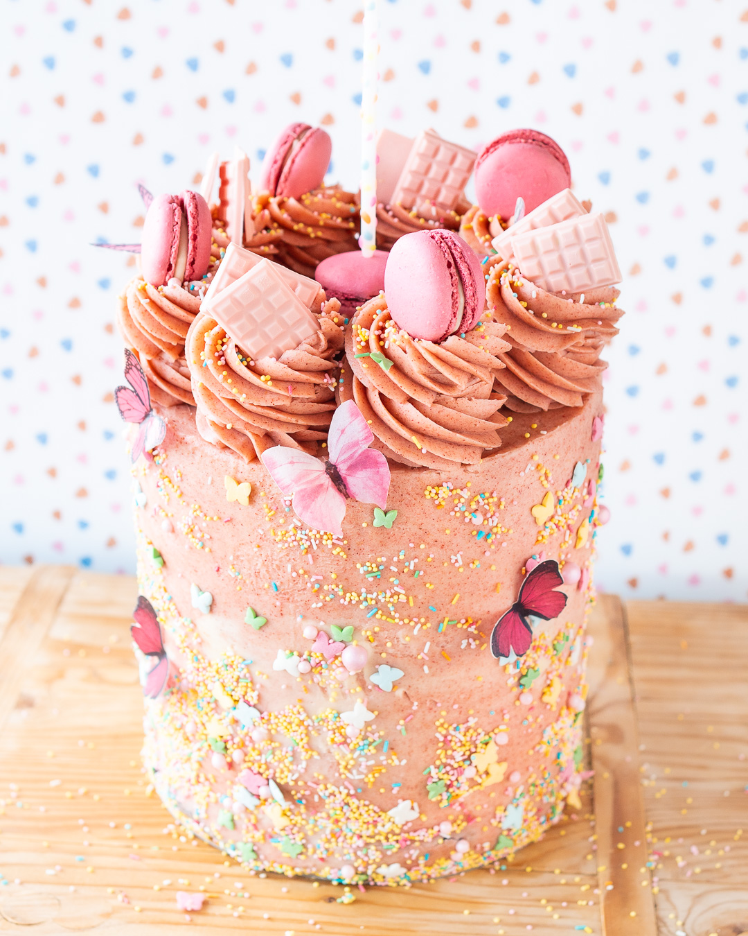 Mehr über den Artikel erfahren Geburtstagstorte mit Erdbeeren