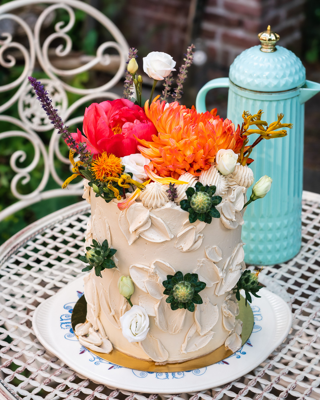 Mehr über den Artikel erfahren Lemon Drizzle Hochzeitstorte