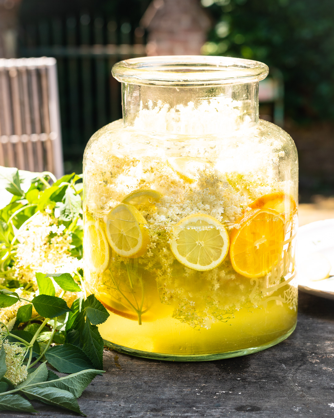 Mehr über den Artikel erfahren Holunderblütensirup