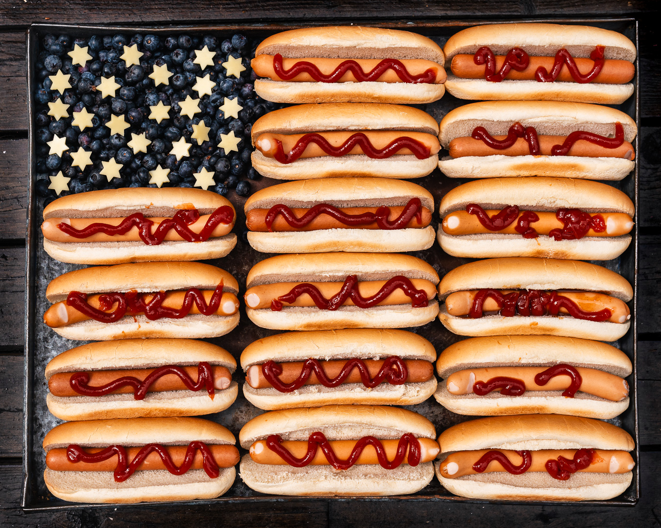 Mehr über den Artikel erfahren USA 4th of July Flag Hot Dogs