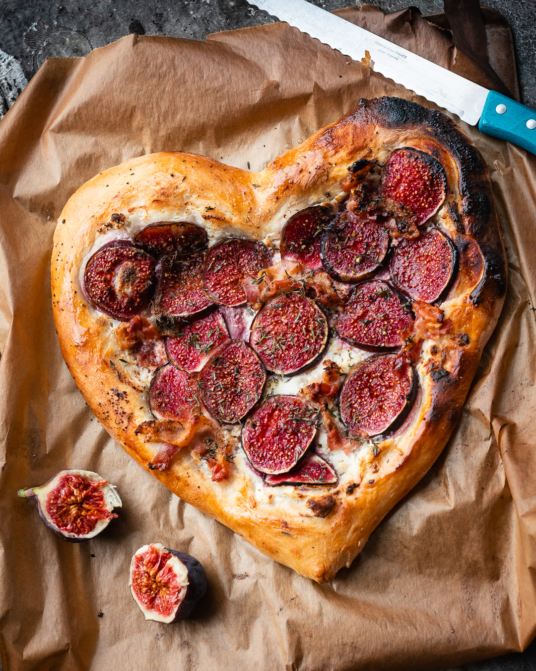 Mehr über den Artikel erfahren Pizza in Herzform