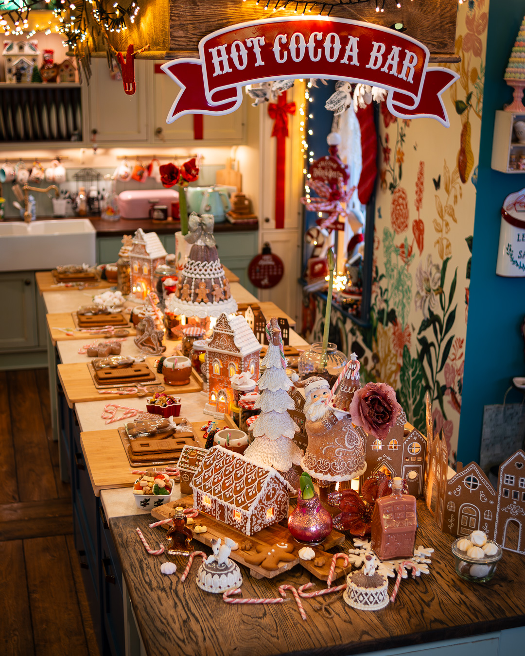 Mehr über den Artikel erfahren Lebkuchenhaus Workshop (Gingerbread House)
