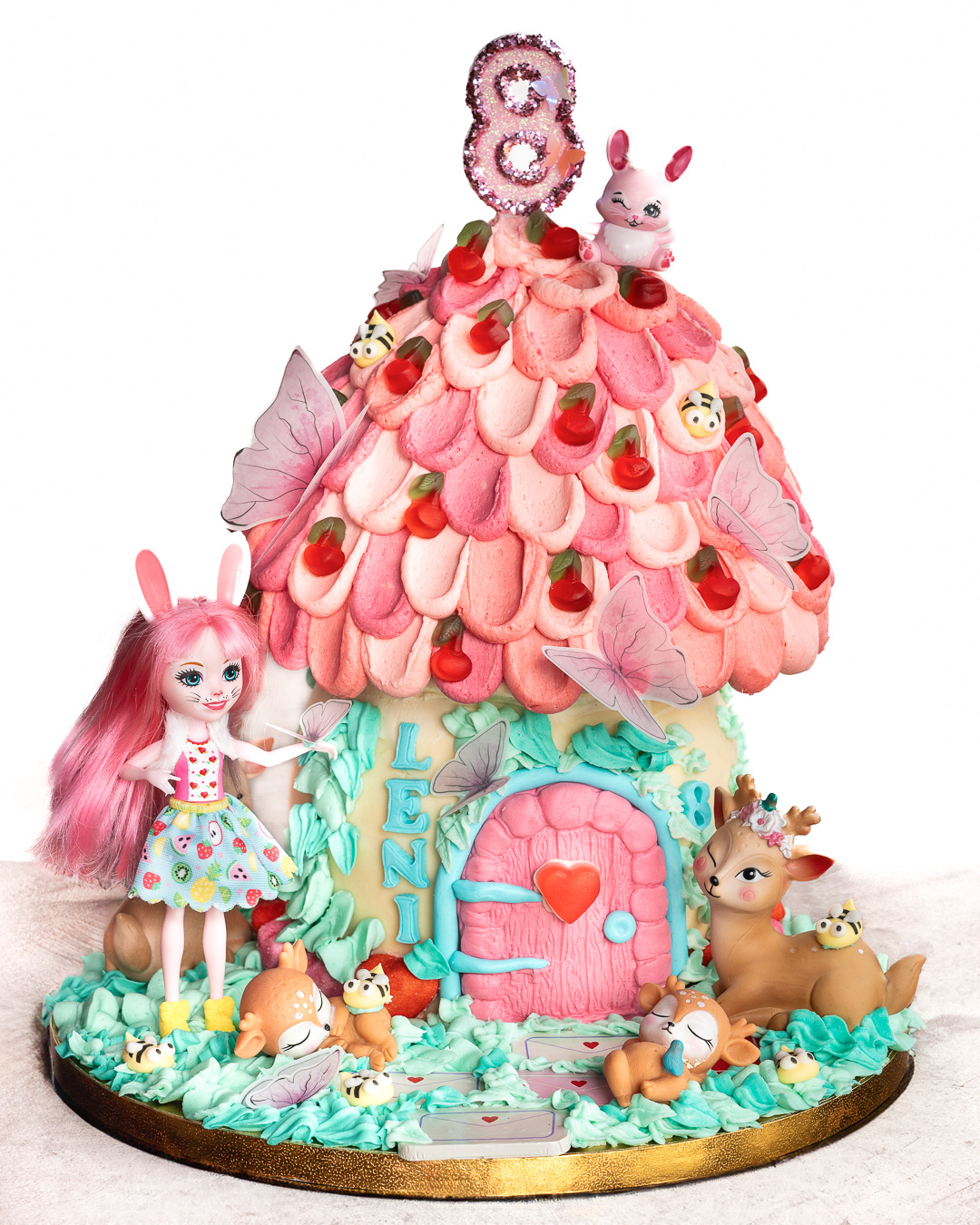 Mehr über den Artikel erfahren Enchantimals Cake Mushroom House