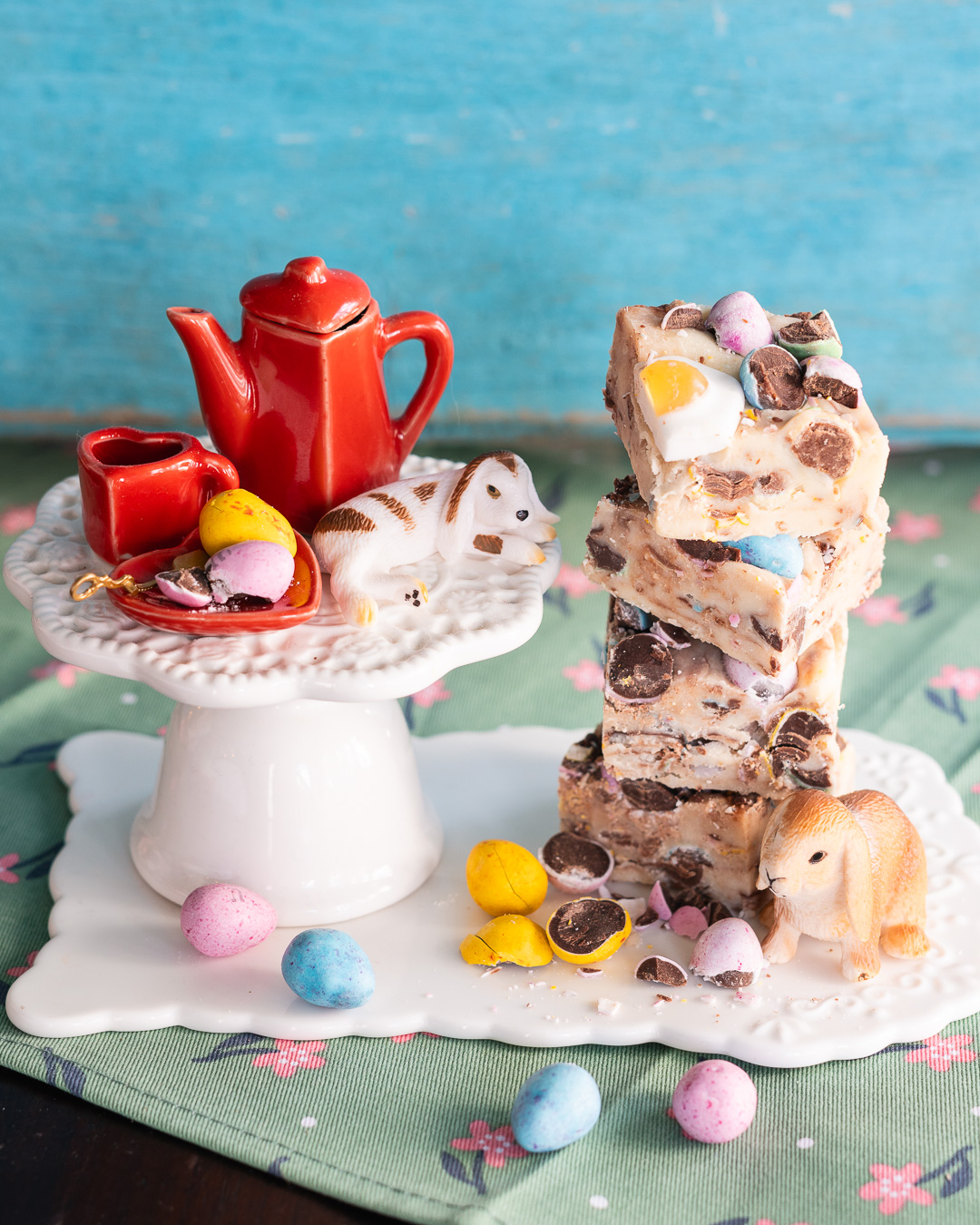 Mehr über den Artikel erfahren Schokofudge mit Mini Eggs