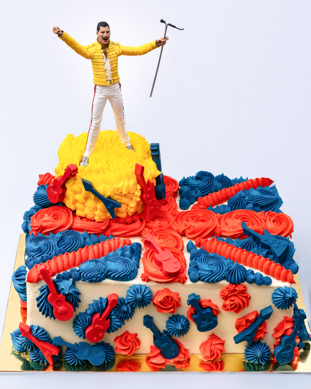 Mehr über den Artikel erfahren Freddy Mercury Torte (Queen)