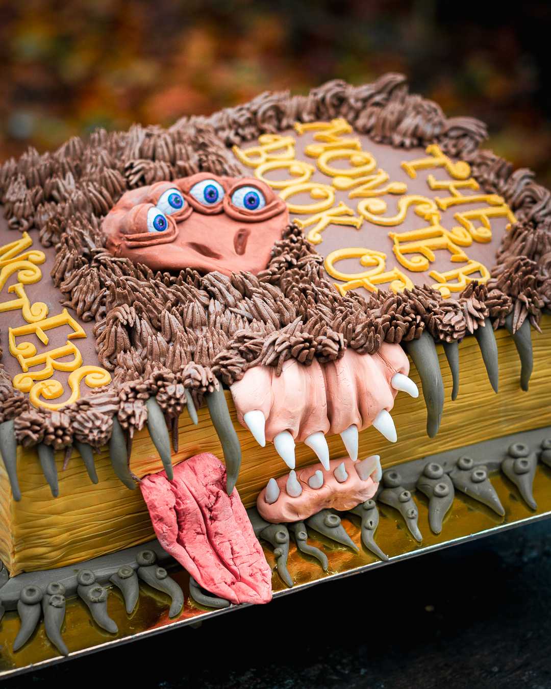 Mehr über den Artikel erfahren Harry Potter Monsterbuch der Monster Torte