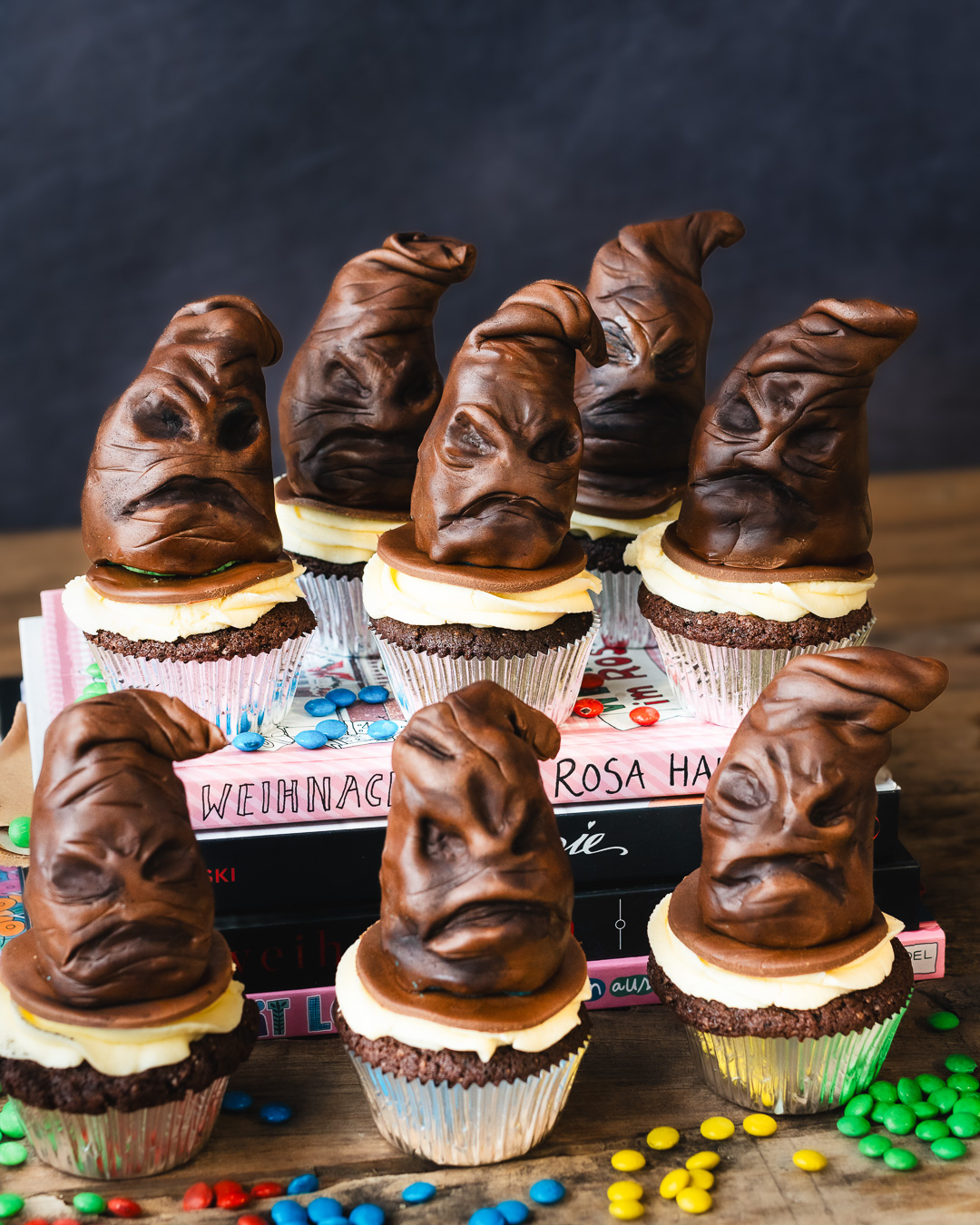 Mehr über den Artikel erfahren Harry Potter Sprechender Hut Cupcakes