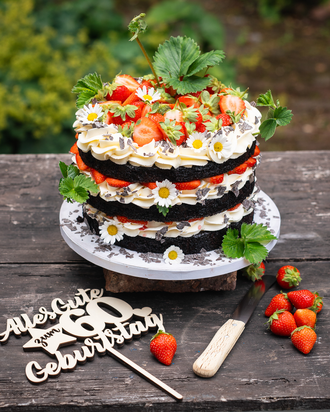 Mehr über den Artikel erfahren Erdbeertorte Geburtstag