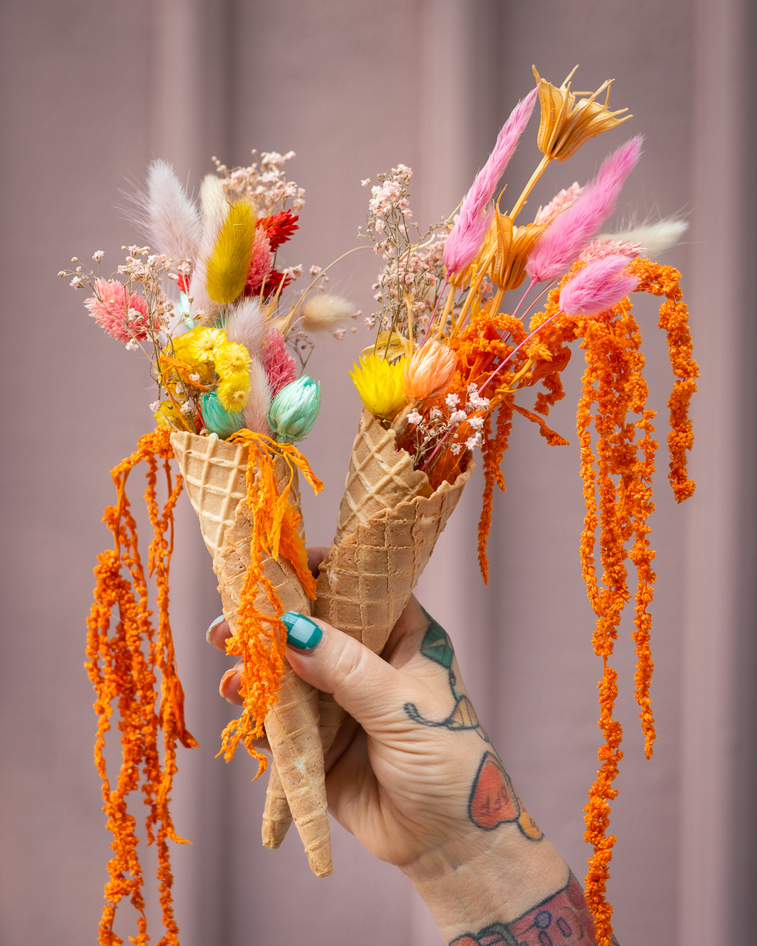 Mehr über den Artikel erfahren Trockenblumen in Eiswaffeln