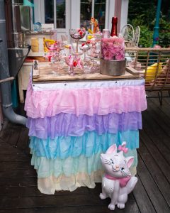 Mehr über den Artikel erfahren Welcome Drink Empfangstisch