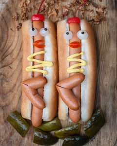 Mehr über den Artikel erfahren Cancan Hot Dogs