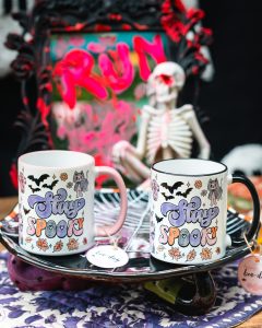 Mehr über den Artikel erfahren Neue Halloweentassen