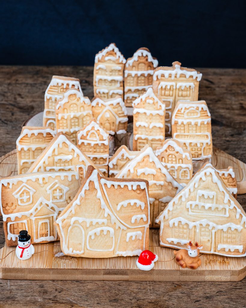 Winter Village Prägekekse