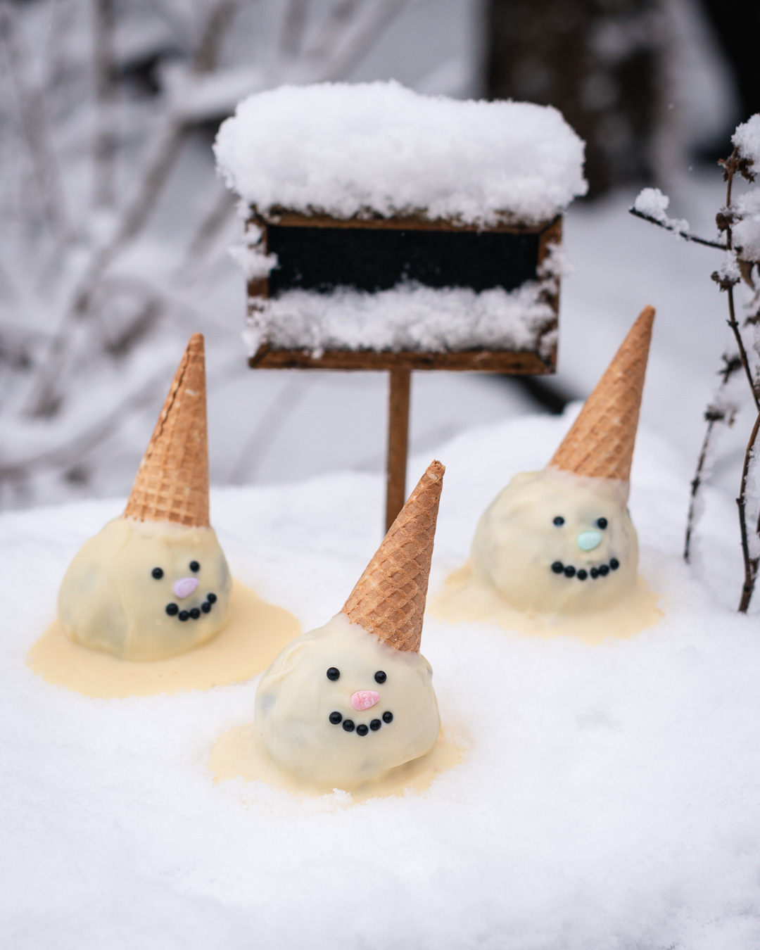 Mehr über den Artikel erfahren Schneemann Cake Pops