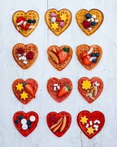 Mehr über den Artikel erfahren Mini Herzwaffeln mit Dopings