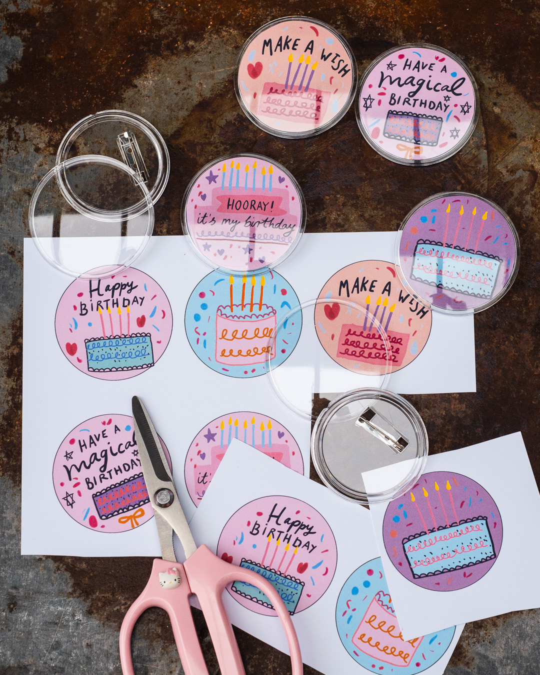 Mehr über den Artikel erfahren Einfache Ansteckbuttons